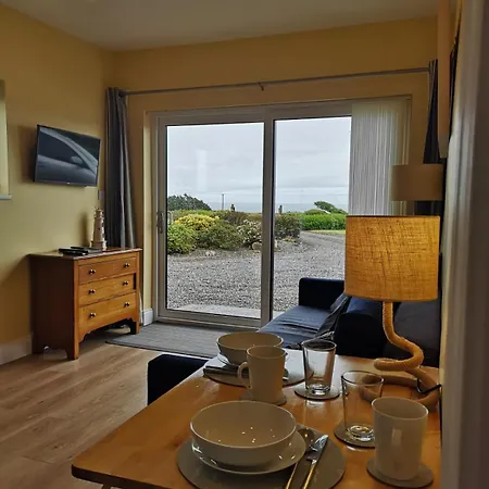 Beautiful One Bed With Stunning Sea View Apartment
