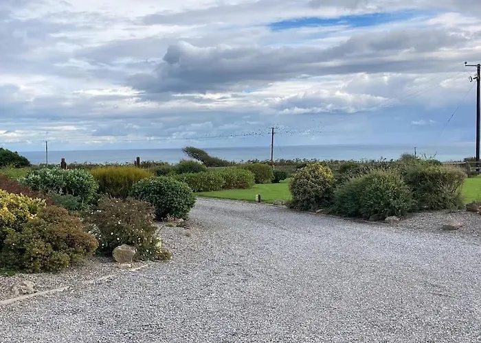 Beautiful One Bed With Stunning Sea View Appartamento